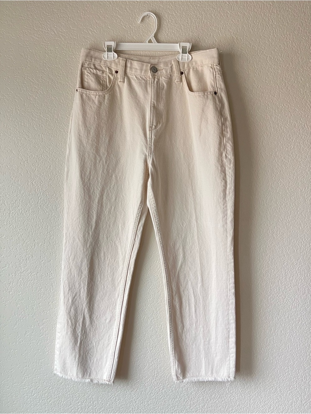 Clean Girl Cottagecore Raw Hem Cream Slouchy Straight Jeans